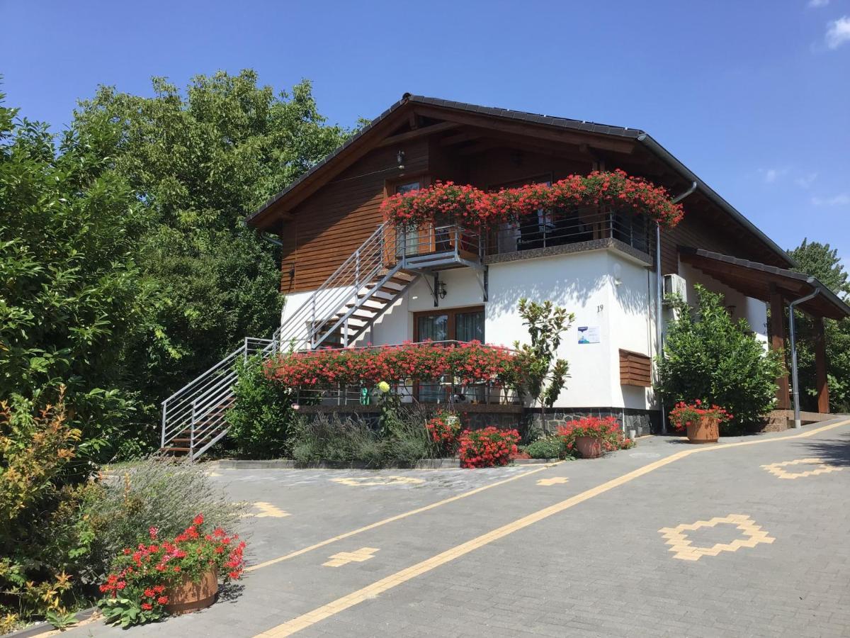 Drávecz Apartman Balatonlelle Exterior foto
