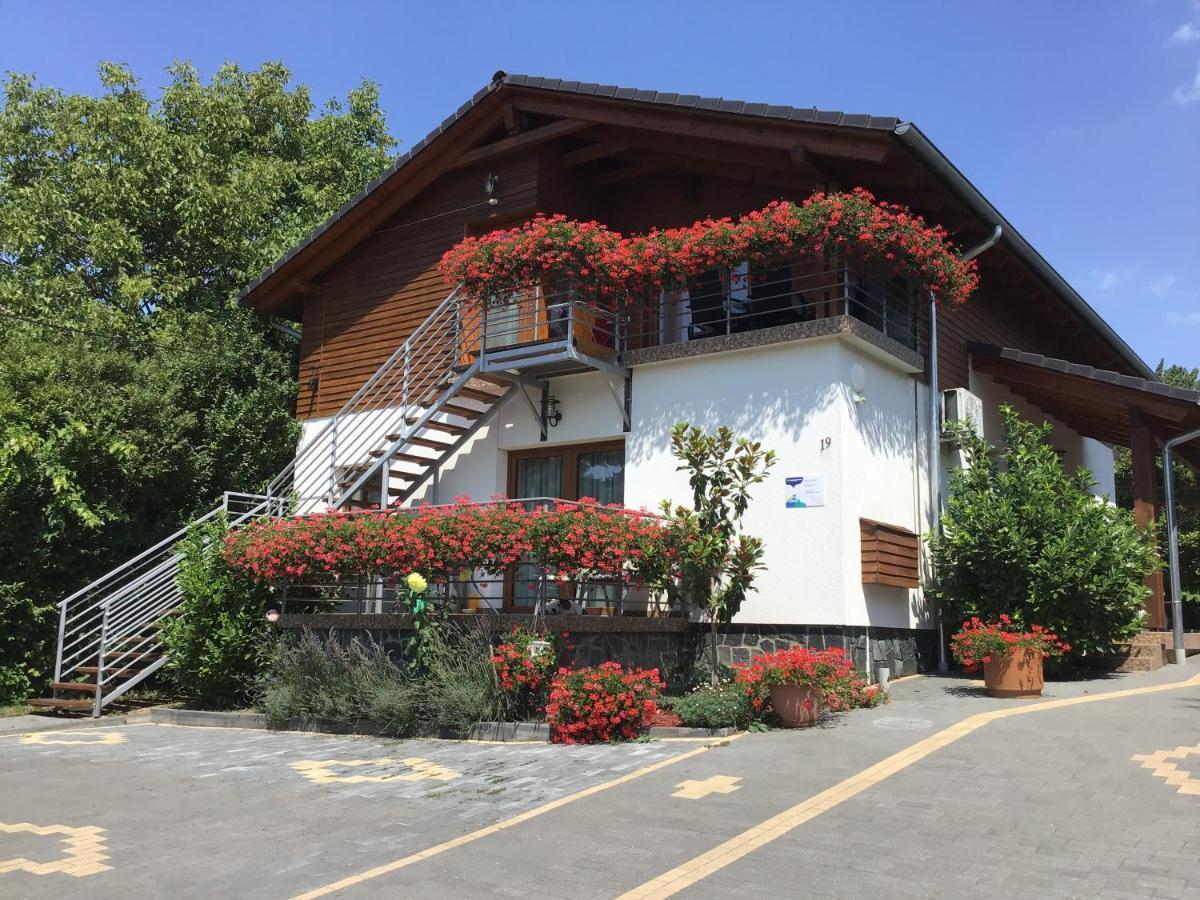 Drávecz Apartman Balatonlelle Exterior foto