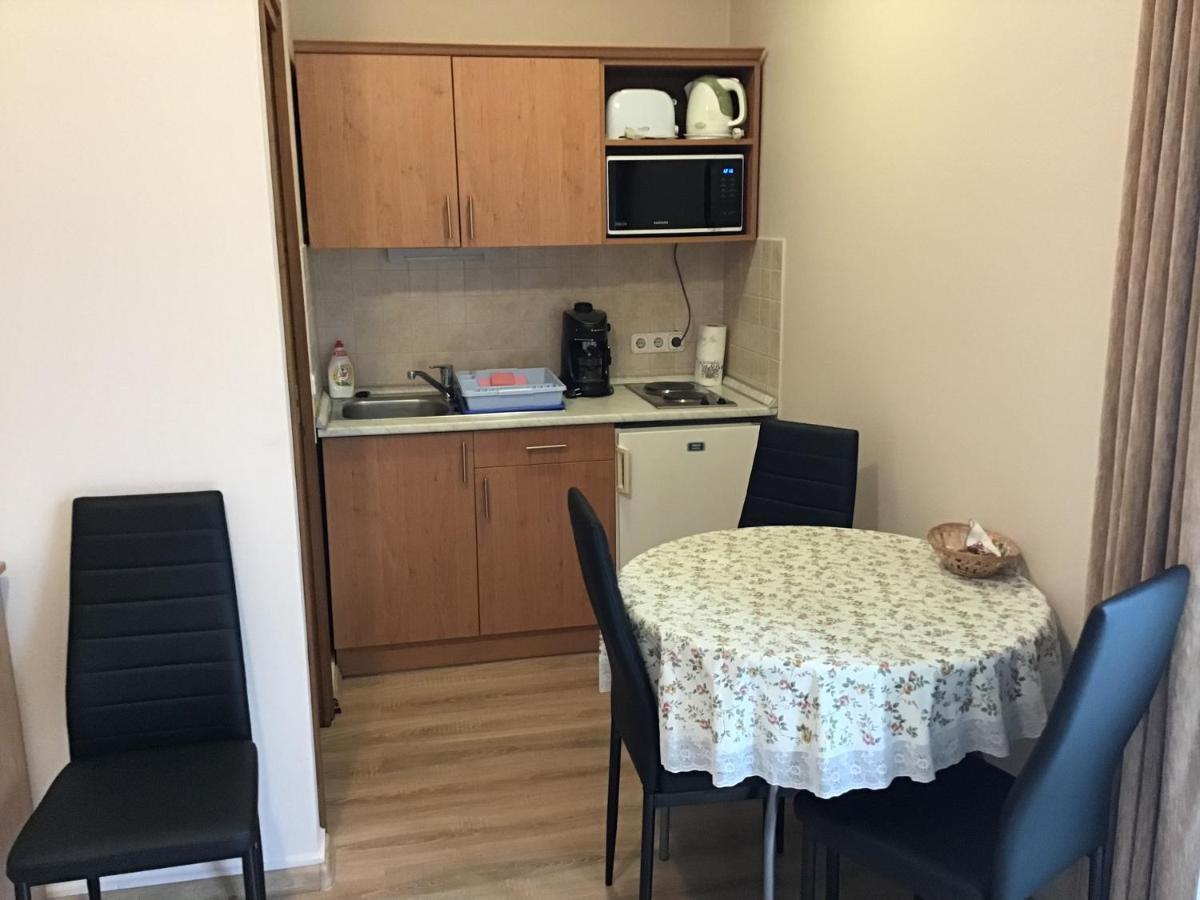 Drávecz Apartman Balatonlelle Exterior foto